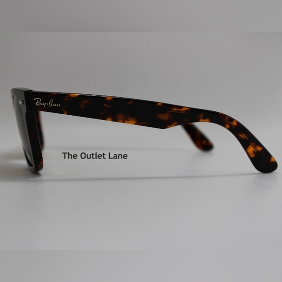 Model Display RayBan Wayfarer Brown RB2140 Tortoise - Picture 8 of 16